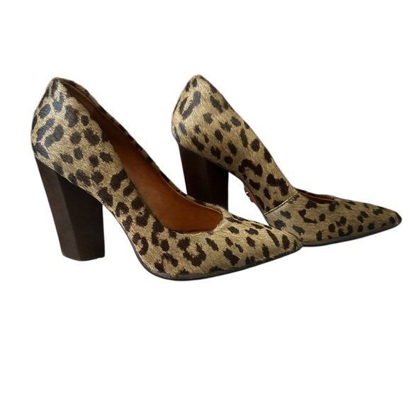 🐆Carrano Leopard Print Fur Heels🐆 - Picture 3 of 9